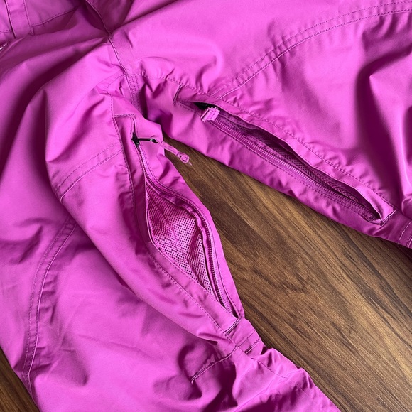 [SOLD] Burton Snowboard Pants (XS) - Picture 15 of 16